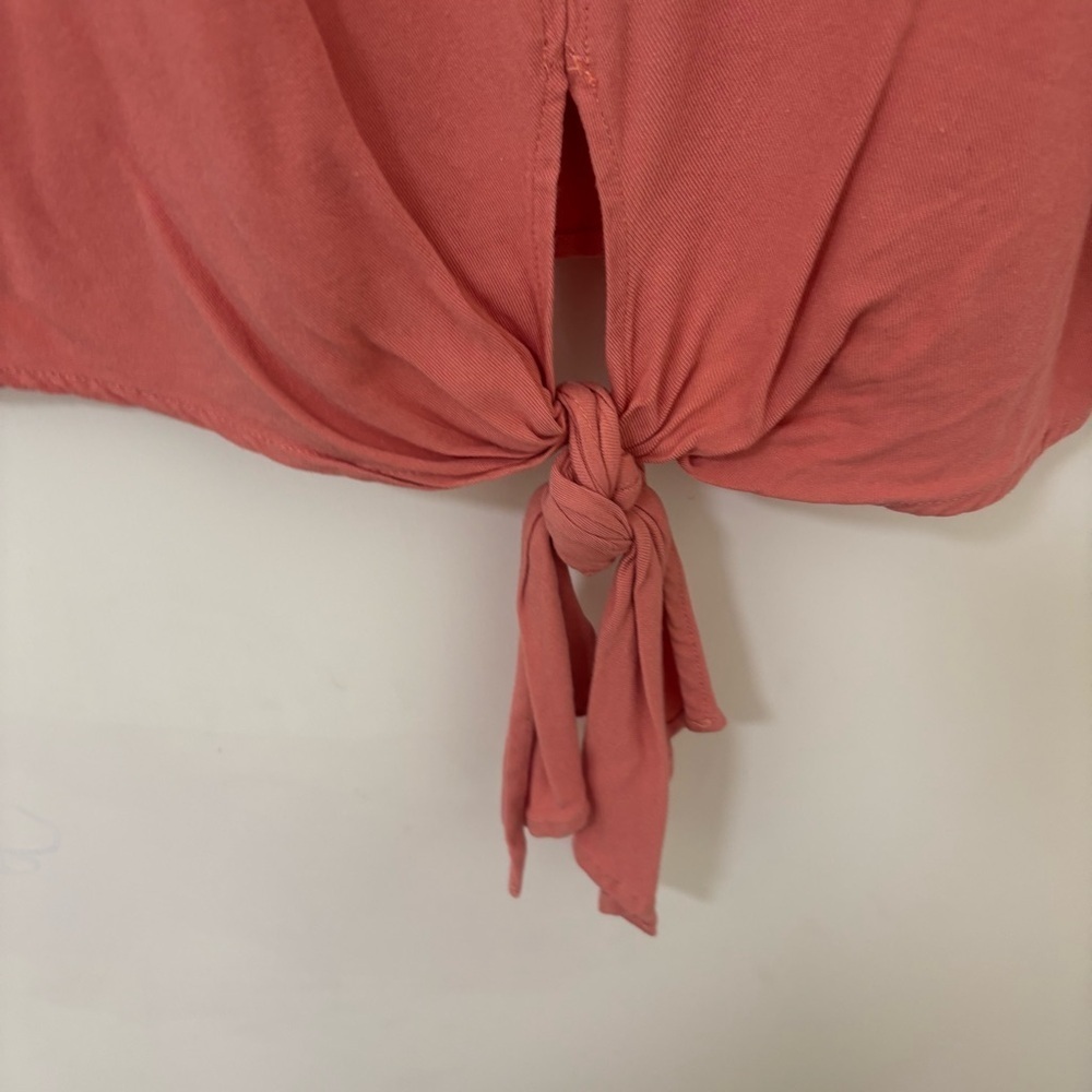 3/$15 Lola Grace Orange Tie-Front  low vneck Top size M - Picture 5 of 8